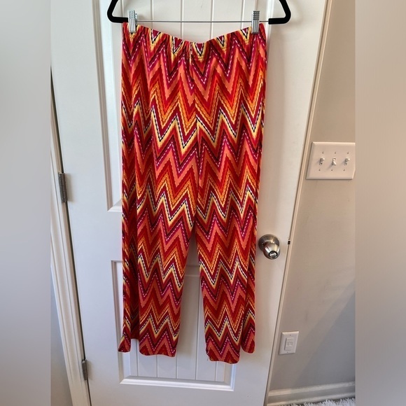 FIG AND FLOWER Geometric Wide Leg Pull On Pant Woman’s Size M - Picture 2 of 6